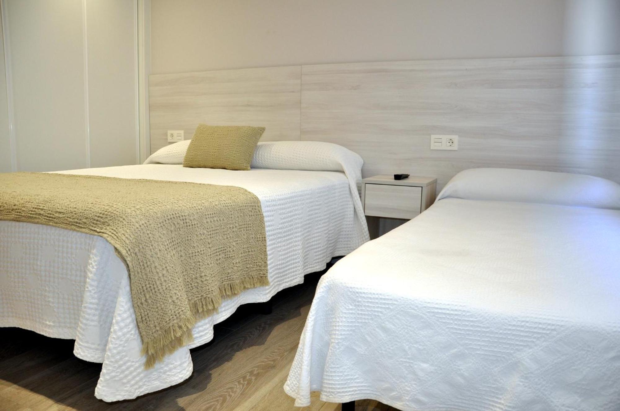 Hostal Paz غوندومار المظهر الخارجي الصورة