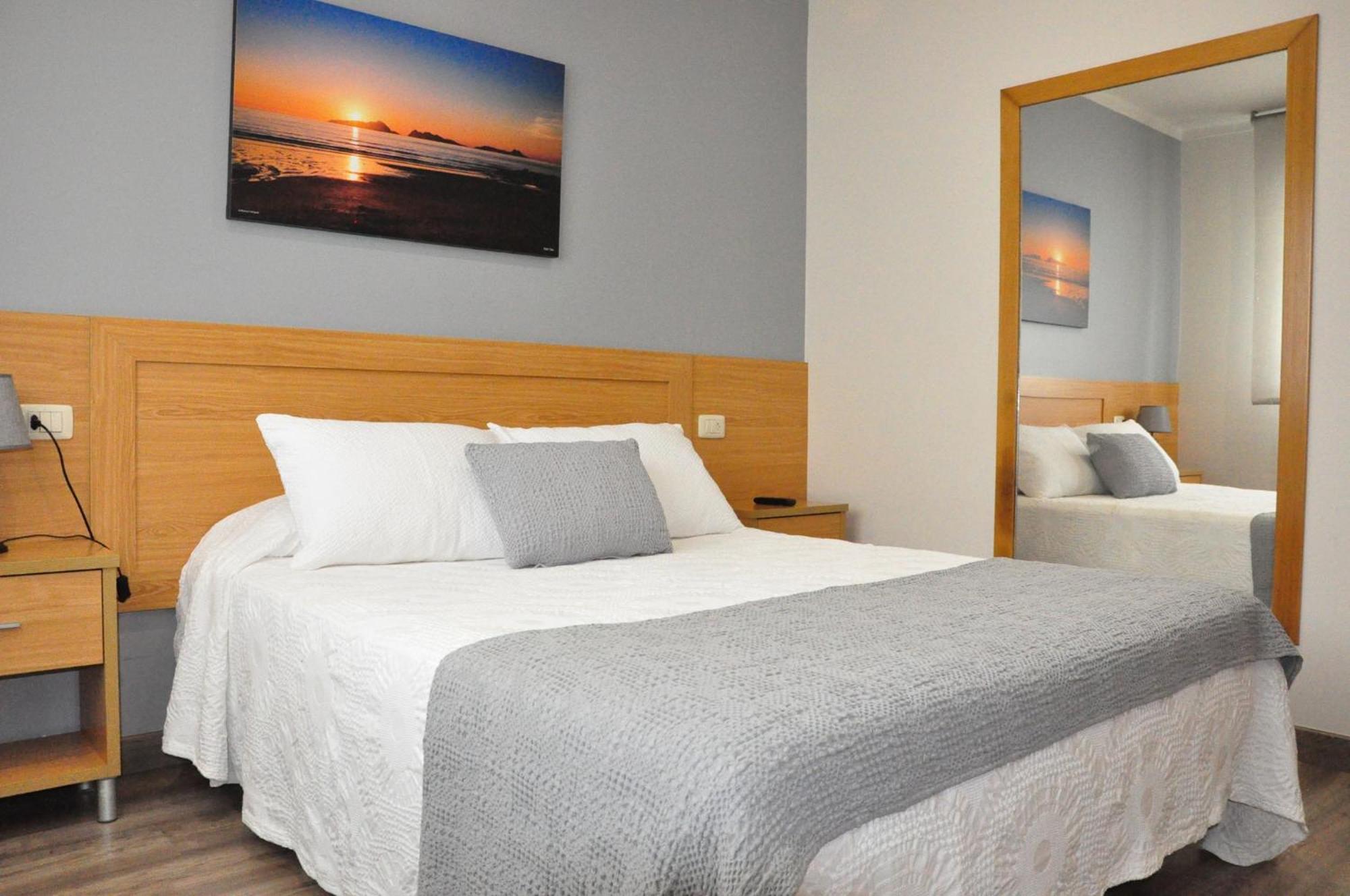 Hostal Paz غوندومار المظهر الخارجي الصورة