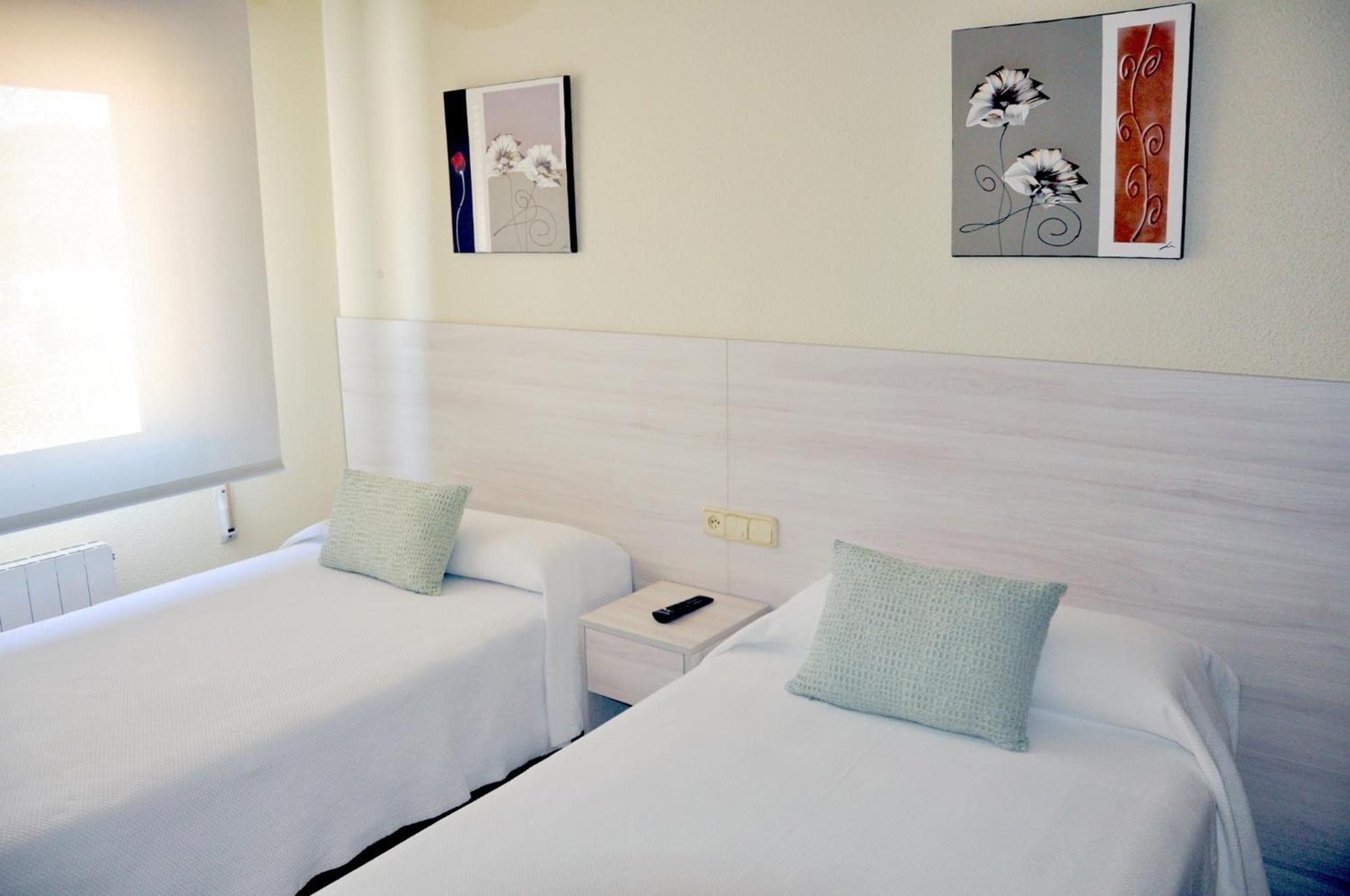 Hostal Paz غوندومار المظهر الخارجي الصورة