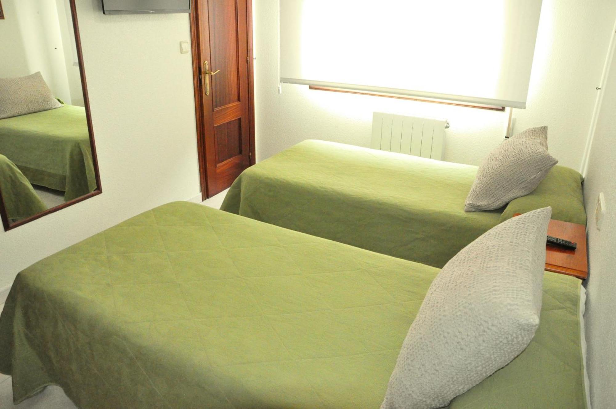 Hostal Paz غوندومار المظهر الخارجي الصورة